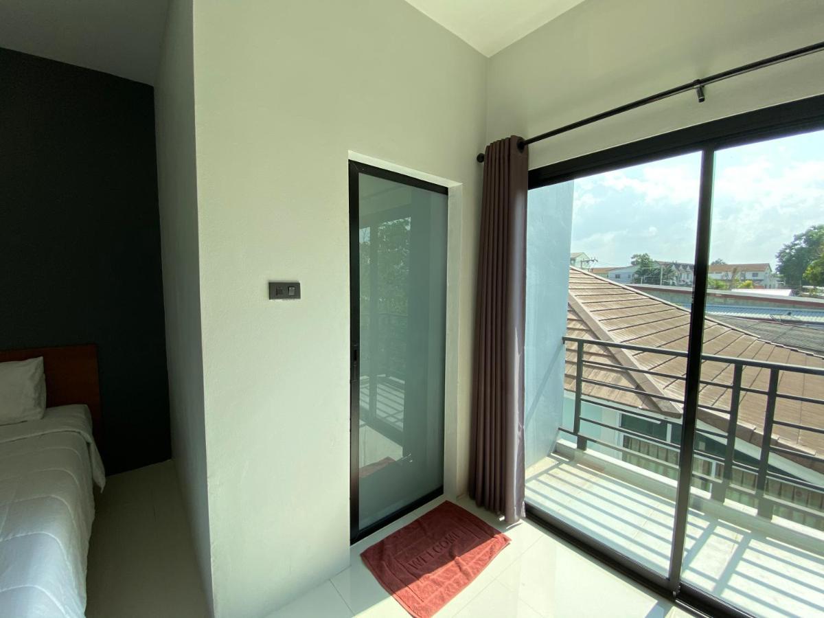 Dd Modern House Aparthotel Surat Thani Buitenkant foto